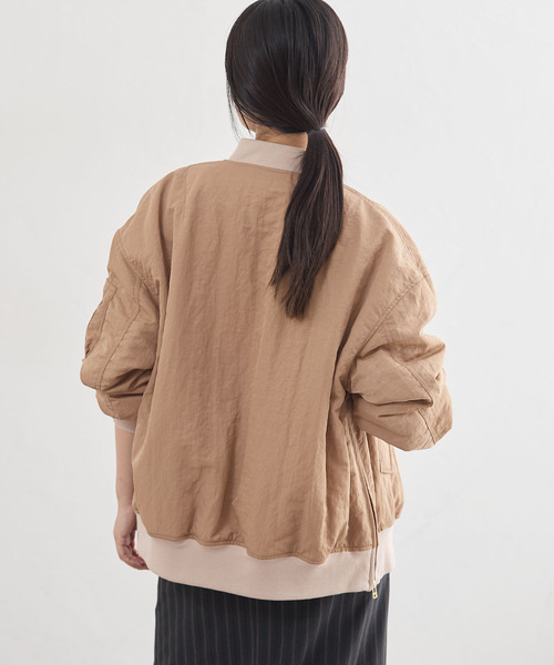 IENA(イエナ)の「ナイロンMA1(MA-1・レディース・チャコールグレー/ベージュ・FREE)」の16枚目の写真