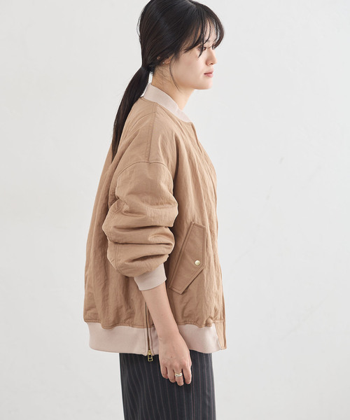 IENA(イエナ)の「ナイロンMA1(MA-1・レディース・チャコールグレー/ベージュ・FREE)」の17枚目の写真