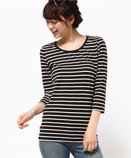 REAL CUBE(リアルキューブ)の「【UV99%CUT】 極上素材コットンモダール七分袖カットソー(Tシャツ/カットソー・レディース・ブラウン/ベージュ系その他/杢グレー/ホワイト×ネイビー/ダークブルー/ネイビー/ブルー系その他/ブラック/オフホワイト/ホワイト×グレー/ブラック系その他/モカ/ライトベージュ/グレイッシュベージュ・40/42/38)」の22枚目の写真