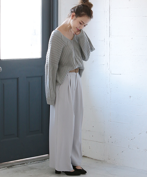 one after another NICE CLAUP(ワンアフターアナザーナイスクラップ)の「V開きケーブルニット(ニット/セーター・レディース・ブラック/オフホワイト/トップグレー/ピンク・FREE)」の8枚目の写真