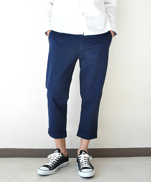 VIBGYOR（ヴィブジョー）の「VIBGYOR Select/ ストレッチカラークロップドパンツ（チノパンツ・メンズ・ブルー/ブラック/カーキ/ホワイト/レッド/ベージュ/ネイビー・X-LARGE/SMALL/MEDIUM/LARGE）」の5枚目の写真