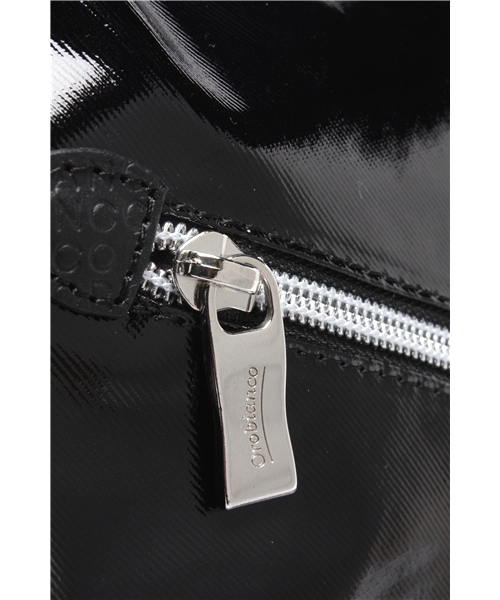 MEN'S BIGI（メンズビギ）の「【Orobianco】オロビアンコ別注 　ショルダーバッグ（ショルダーバッグ・メンズ・ブラック/ブラック×グレー/カーキ/ネイビー・FREE）」の8枚目の写真