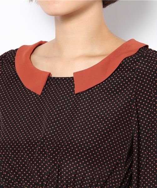 mystic(ミスティック)の「配色ドットブラウス(シャツ/ブラウス・レディース・ブラック/マスタード/レンガ・フリ-)」の9枚目の写真