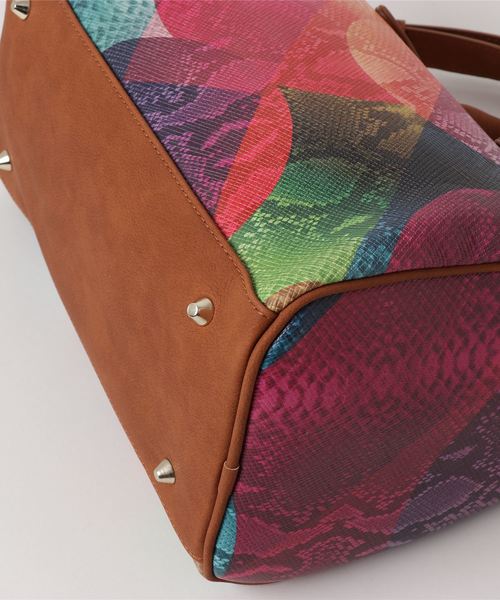 Desigual（デシグアル）の「「Desigual/デシグアル」 ハンドバッグ（ハンドバッグ・レディース・レッド系その他・ONE SIZE）」の3枚目の写真