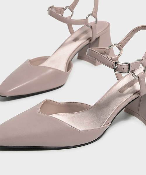 CHARLES & KEITH(チャールズ & キース)の「アンクルストラップフレアヒール / ANKLE STRAP FLARE HEELS(サンダル・レディース・ブラック/レッド/ピンク・22.5cm/23cm/23.5cm/24.5cm/25cm/25.5cm)」の13枚目の写真