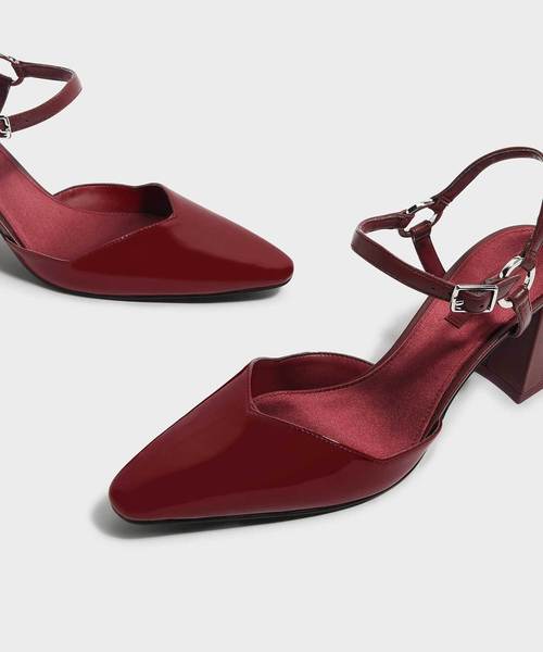 CHARLES & KEITH(チャールズ & キース)の「アンクルストラップフレアヒール / ANKLE STRAP FLARE HEELS(サンダル・レディース・ブラック/レッド/ピンク・22.5cm/23cm/23.5cm/24.5cm/25cm/25.5cm)」の19枚目の写真