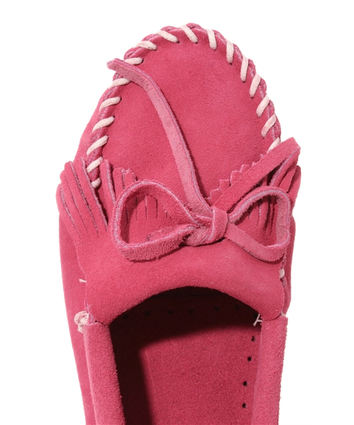 MELROSE claire（メルローズ クレール）の「ミネトンカキルティースエードモカシン（モカシン/デッキシューズ・レディース・グレー/ブラウン/ピンク・X-SMALL/SMALL/MEDIUM/LARGE）」の6枚目の写真