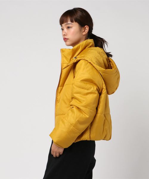 notch.(ノッチ)の「フード中綿ブルゾン(ブルゾン・レディース・ブラック/イエロー・M/L)」の4枚目の写真