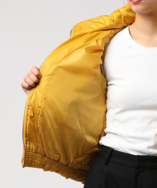 notch.(ノッチ)の「フード中綿ブルゾン(ブルゾン・レディース・ブラック/イエロー・M/L)」の3枚目の写真