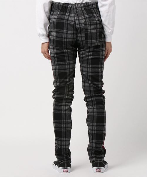 EPTM(エピトミ)の「サイドラインチェックパンツ(その他パンツ・メンズ・ブラック/レッド・S/M/L)」の8枚目の写真