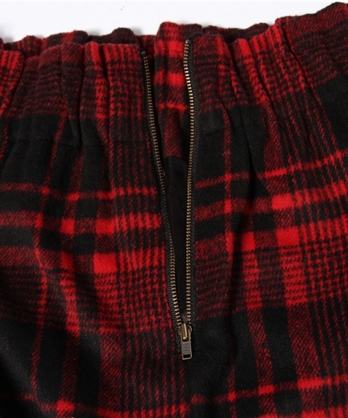 VENCEEXCHANGE(ヴァンスエクスチェンジ)の「チェックペンシルハイウエストスカート(スカート・レディース・ブラック/ブルー/オフホワイト/レッド・MEDIUM)」の9枚目の写真