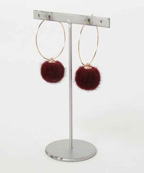 tone(トーン)の「【HO’OKAHI】Furball×Hoop Pierce(ピアス(両耳用)・レディース・ネイビー/ブラウン/グリーン/アイボリー/ボルドー・FREE)」の5枚目の写真