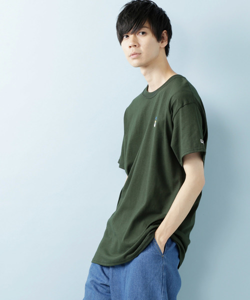 UCLA(ユーシーエルエー)の「MONO-MART×UCLA 別注 ロゴ刺繍 プリント半袖Tee オーバーサイズカットソー(Tシャツ/カットソー・メンズ・ホワイト/ブラック/ネイビー/オレンジ/グリーン/ナチュラル・M/L/XL)」の5枚目の写真