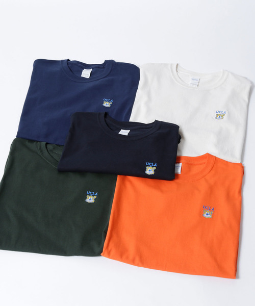 UCLA(ユーシーエルエー)の「MONO-MART×UCLA 別注 ロゴ刺繍 プリント半袖Tee オーバーサイズカットソー(Tシャツ/カットソー・メンズ・ホワイト/ブラック/ネイビー/オレンジ/グリーン/ナチュラル・M/L/XL)」の8枚目の写真