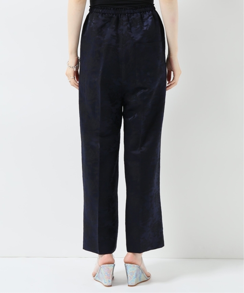 CITYSHOP（シティーショップ）の「フラワーJQサテンパンツ（その他パンツ・レディース・ベージュ/ネイビー・38/36）」の3枚目の写真