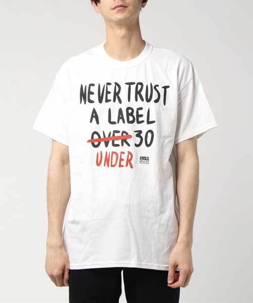 SUB POP（サブポップ）の「S/S PRINT TEE "NEVER TRUST" / ショートスリーブＴ ”ネバートラスト”（Tシャツ/カットソー・メンズ・ホワイト/ブラック・SMALL/MEDIUM/X-LARGE/LARGE）」の6枚目の写真