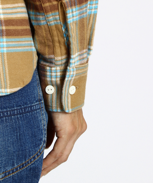 BEAMS BOY（ビームスボーイ）の「BEAMS BOY / ネルチェック シャツ（シャツ/ブラウス・レディース・ベージュ/サックスブルー/ネイビー/マルチ・ONE SIZE）」の12枚目の写真