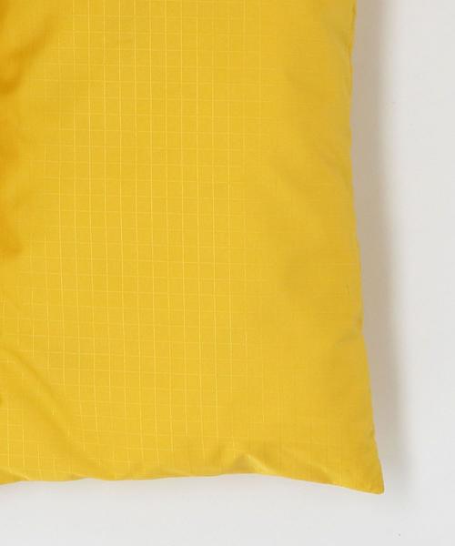 THE NORTH FACE（ザノースフェイス）の「[ザ・ノースフェイス パープルレーベル] SC★THE NORTH FACE PURPLE LABEL ダウン マフラー（マフラー・メンズ・ブラック/イエロー・FREE）」の4枚目の写真