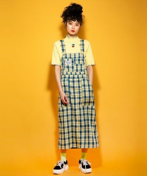 Candy Stripper(キャンディストリッパー)の「DEFIANT JUMPER スカート(ジャンパースカート・レディース・ブラック/イエロー/オレンジ・1/2)」の16枚目の写真