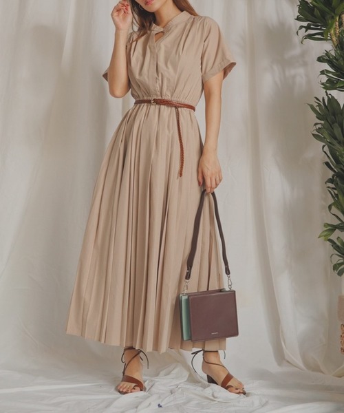 LADYMADE(レディメイド)の「プリーツシャツロングワンピース(ワンピース・レディース・ベージュ/ブラック/オフホワイト/オレンジ・S/M)」の9枚目の写真