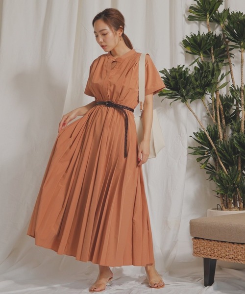 LADYMADE(レディメイド)の「プリーツシャツロングワンピース(ワンピース・レディース・ベージュ/ブラック/オフホワイト/オレンジ・S/M)」の11枚目の写真