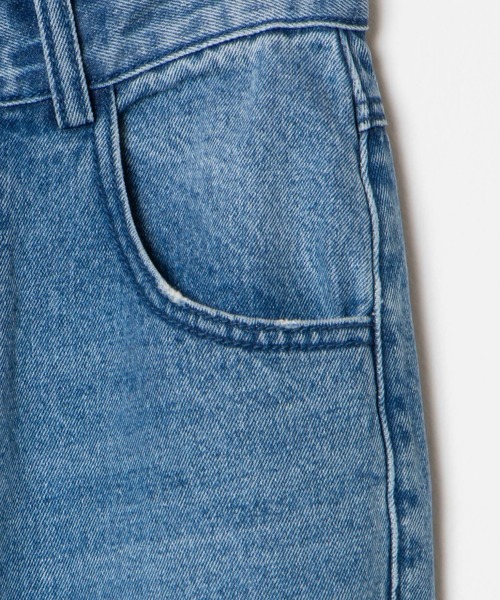 DuKKah(デュカ)の「dukkah/【148cm基準・低身長向け】デニムスリットストレートパンツ(デニムパンツ・レディース・インディゴブルー・X-SMALL)」の16枚目の写真