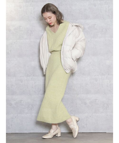 dazzlin（ダズリン）の「ウォーミーカラーダウンライクブルゾン（ブルゾン・レディース・アイボリー/ブラック/ピンク/モカ・FREE）」の14枚目の写真