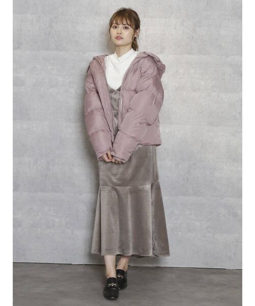 dazzlin（ダズリン）の「ウォーミーカラーダウンライクブルゾン（ブルゾン・レディース・アイボリー/ブラック/ピンク/モカ・FREE）」の6枚目の写真