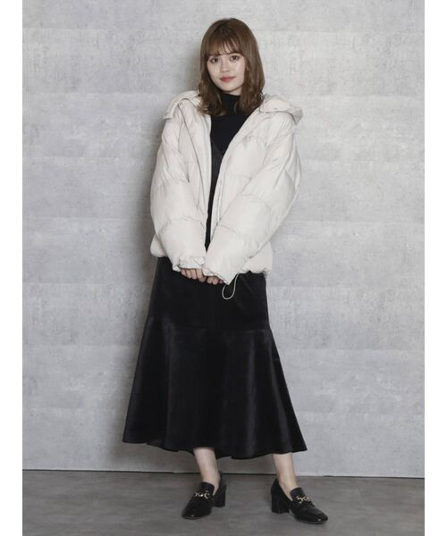 dazzlin（ダズリン）の「ウォーミーカラーダウンライクブルゾン（ブルゾン・レディース・アイボリー/ブラック/ピンク/モカ・FREE）」の13枚目の写真