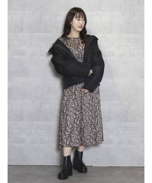 dazzlin（ダズリン）の「ウォーミーカラーダウンライクブルゾン（ブルゾン・レディース・アイボリー/ブラック/ピンク/モカ・FREE）」の8枚目の写真