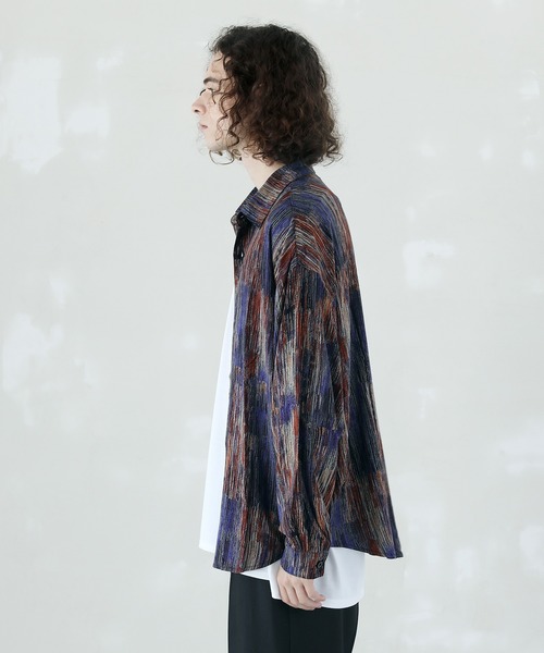 LILL(リル)の「総柄レトロフルギ長袖シャツ(シャツ/ブラウス・メンズ・C/A/B・L/M)」の10枚目の写真