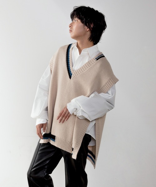 unlow（アンロー）の「【WEARISTA 心】マルチカラーチルデンニットベスト（ベスト・メンズ・ブラック/ブルー/ライトベージュ・S/M）」の14枚目の写真