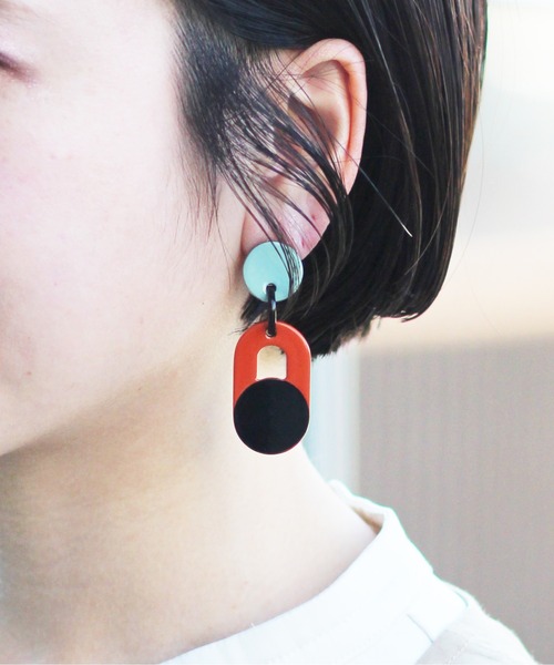 Ray BEAMS(レイビームス)の「RIVET / B3 イヤリング(イヤリング・レディース・その他・ONE SIZE)」の1枚目の写真