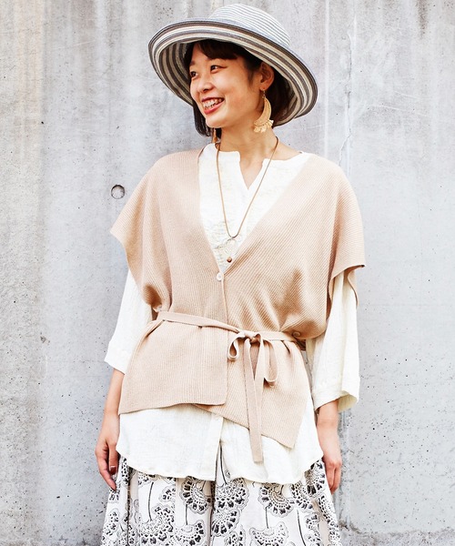 チャイハネ（チャイハネ）の「【チャイハネ】yul 2WAYニットベスト＆トップス（ニット/セーター・レディース・ブラック/ベージュ/ブルー・FREE）」の2枚目の写真