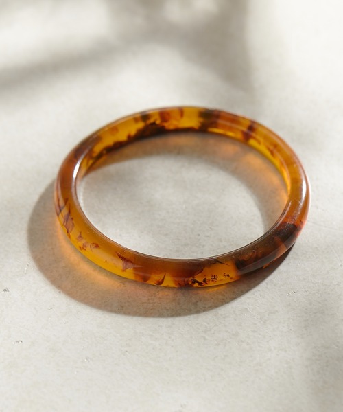 CIAOPANIC TYPY(チャオパニックティピー)の「lilベッコウ風マーブルバングル(バングル/リストバンド・レディース・ブラウン・ONE SIZE)」の3枚目の写真
