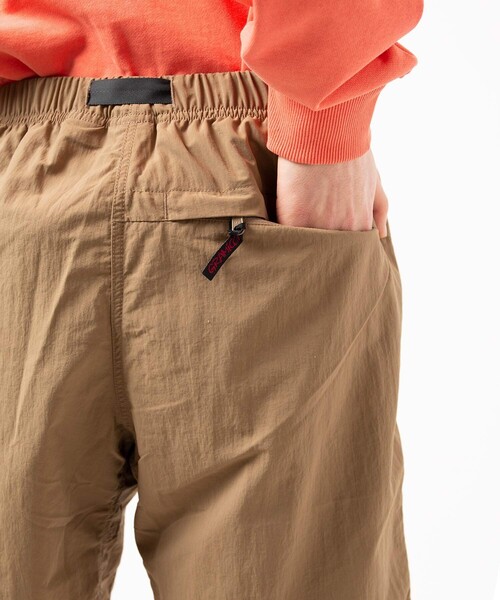 Gramicci（グラミチ）の「GRAMICCI/グラミチ 別注 SHELL PACKABLE BAKER SHORTS/シェル パッカブル ベイカー ショーツ（その他パンツ・メンズ・ブラック/レオパード/モスグリーン/ベージュ/その他/マスタード・MEDIUM/SMALL/LARGE）」の16枚目の写真