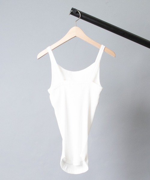 Lepidos（レピドス）の「【 Lepidos / レピドス 】 SQUARE NECK KNIT CAMI スクエアネック カップイン ニット キャミソール（キャミソール・レディース・ホワイト/ブラック/モカ・FREE）」の7枚目の写真