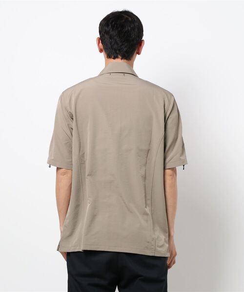 SHELLAC（シェラック）の「シェラック/SHELLAC　ZIP半袖シャツアウター（シャツ/ブラウス・メンズ・ベージュ/ブラック・MEDIUM/LARGE）」の3枚目の写真