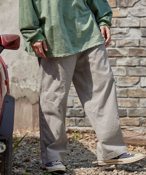 BARK MANHATTAN(バークマンハッタン)の「綿麻ストレッチ タックワイドパンツ(その他パンツ・メンズ・ブラック/ベージュ/ネイビー/ライトオリーブ/チェック・S/M/L)」の5枚目の写真