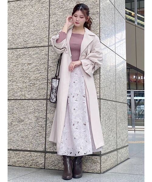 MERCURYDUO（マーキュリーデュオ）の「バックカシュクールプリーツトレンチコート（チェスターコート・レディース・ベージュ/その他1・SMALL/MEDIUM）」の14枚目の写真