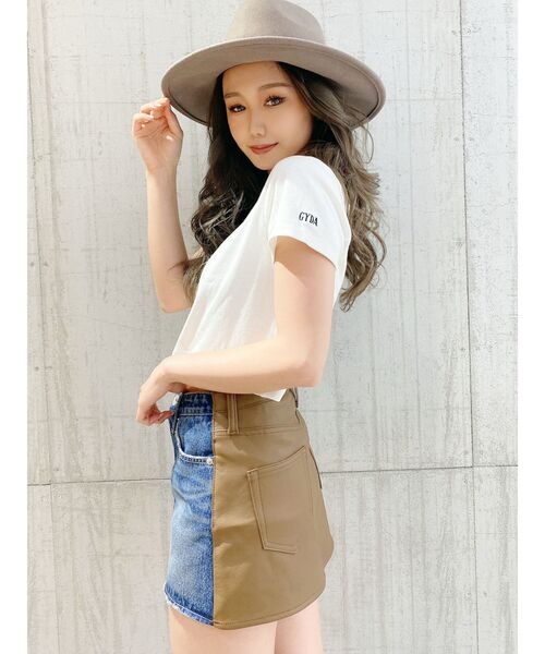 GYDA（ジェイダ）の「【SETUP着用可】フェイクレザードッキングデニムスカートライクショーパン（デニムスカート・レディース・ブラック/ブラウン・SMALL/MEDIUM）」の13枚目の写真