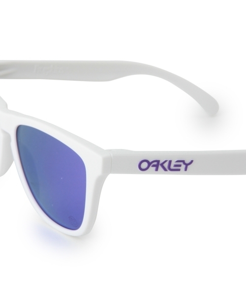 OAKLEY(オークリー)の「OAKLEY / フロッグスキン ヘリテージ リミテッド(サングラス・メンズ・ホワイト/ブルー・ONE SIZE)」の17枚目の写真