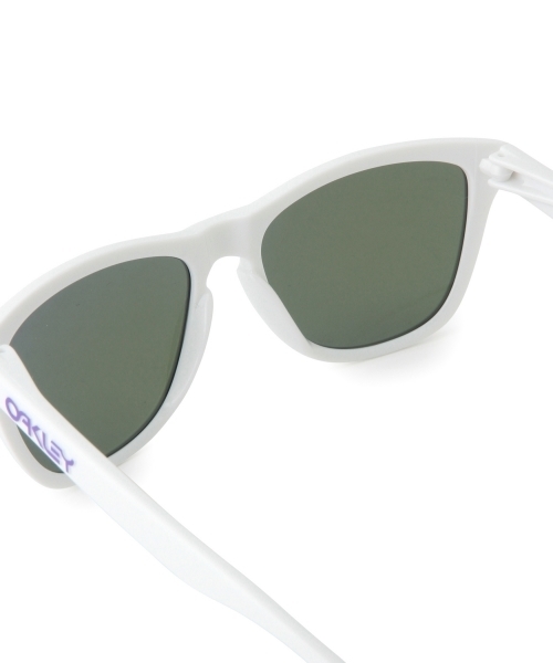 OAKLEY(オークリー)の「OAKLEY / フロッグスキン ヘリテージ リミテッド(サングラス・メンズ・ホワイト/ブルー・ONE SIZE)」の18枚目の写真