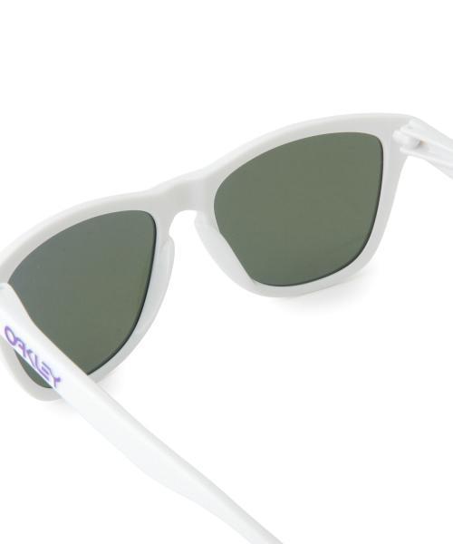 OAKLEY(オークリー)の「OAKLEY / フロッグスキン ヘリテージ リミテッド(サングラス・メンズ・ホワイト/ブルー・ONE SIZE)」の8枚目の写真