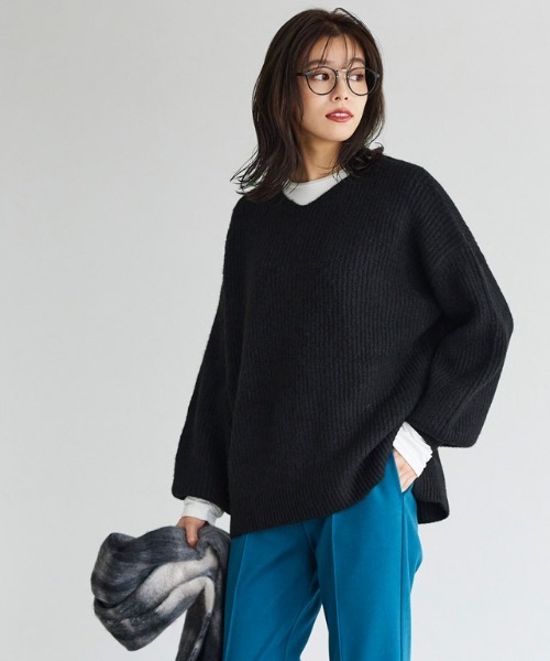 Pierrot（ピエロ）の「[ZOZO限定カラー]選べるふんわりウォッシャブルボリューム袖ニット（ニット/セーター・レディース・ベージュ系その他/ラベンダー/アイボリー/ブラウン/ピンク/ピンク系その他/ベージュ/ホワイト系その他/ブラウン系その他/パープル系その他/ブルー系その他/アクア/パープル系その他2/イエロー/ネイビー/イエロー系その他/グレー系その他/オレンジ系その他2/ライトグレー/オレンジ系その他/ブルー系その他2/ブルー系その他3/ブルーグリーン/ブラック・L/M）」の4枚目の写真