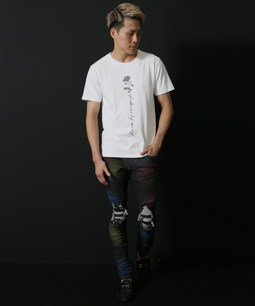 BLACK by VANQUISH(ブラックバイバンキッシュ)の「【BLACK by VANQUISH】ローズアイコンクルーネック半袖Tシャツ/カットソー(Tシャツ/カットソー・メンズ・ホワイト/ブラック・M/XL/L)」の4枚目の写真