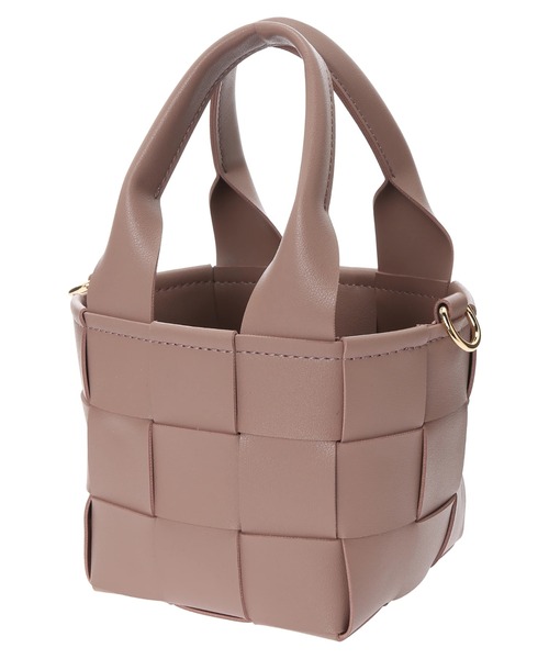 earth music&ecology（アースミュージックアンドエコロジー）の「編み込みスクエアショルダーバッグ ＊（ショルダーバッグ・レディース・ブラック/ピンク/ブラウン/ベージュ・FREE）」の13枚目の写真