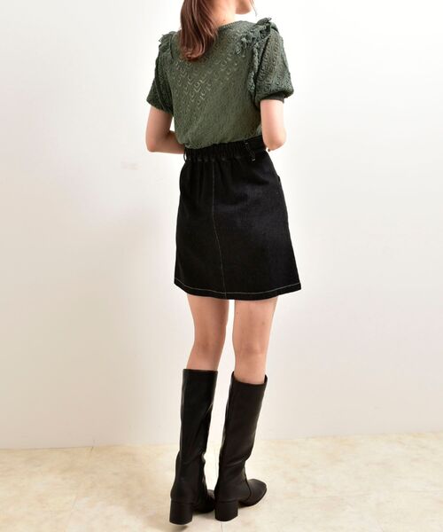 MAJESTIC LEGON（マジェスティックレゴン）の「レースフリルスカシ柄ニット（ニット/セーター・レディース・ブラック/グリーン/アイボリー・MEDIUM）」の10枚目の写真