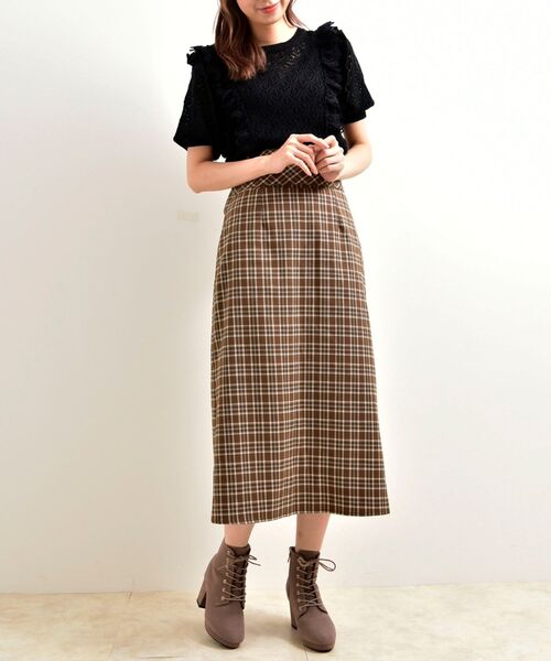 MAJESTIC LEGON（マジェスティックレゴン）の「レースフリルスカシ柄ニット（ニット/セーター・レディース・ブラック/グリーン/アイボリー・MEDIUM）」の16枚目の写真