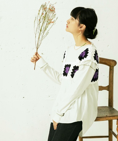 mikke（ミッケ）の「パッチワーククロシェ編みカラービスチェ/ニットベスト（ベスト・レディース・ホワイト/ブラック・FREE）」の17枚目の写真